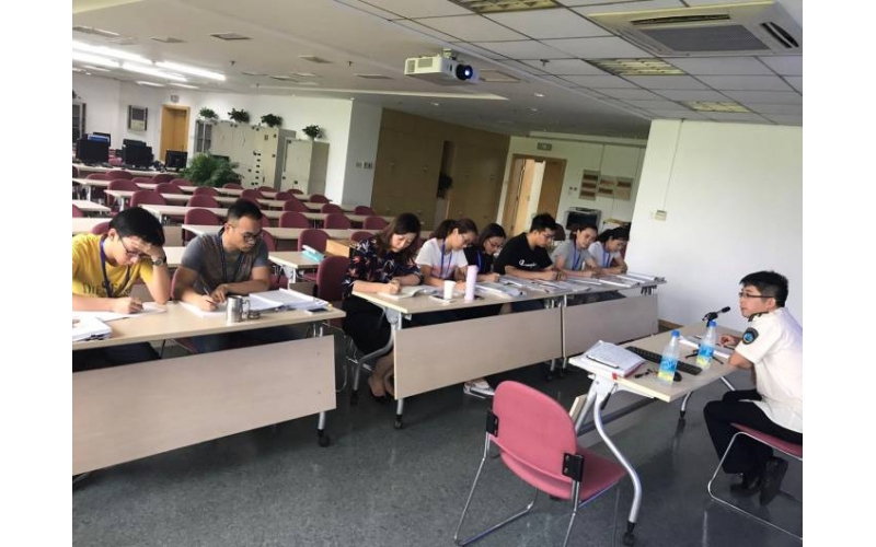 國(guó)務(wù)院：公共場(chǎng)所衛(wèi)生管理?xiàng)l例